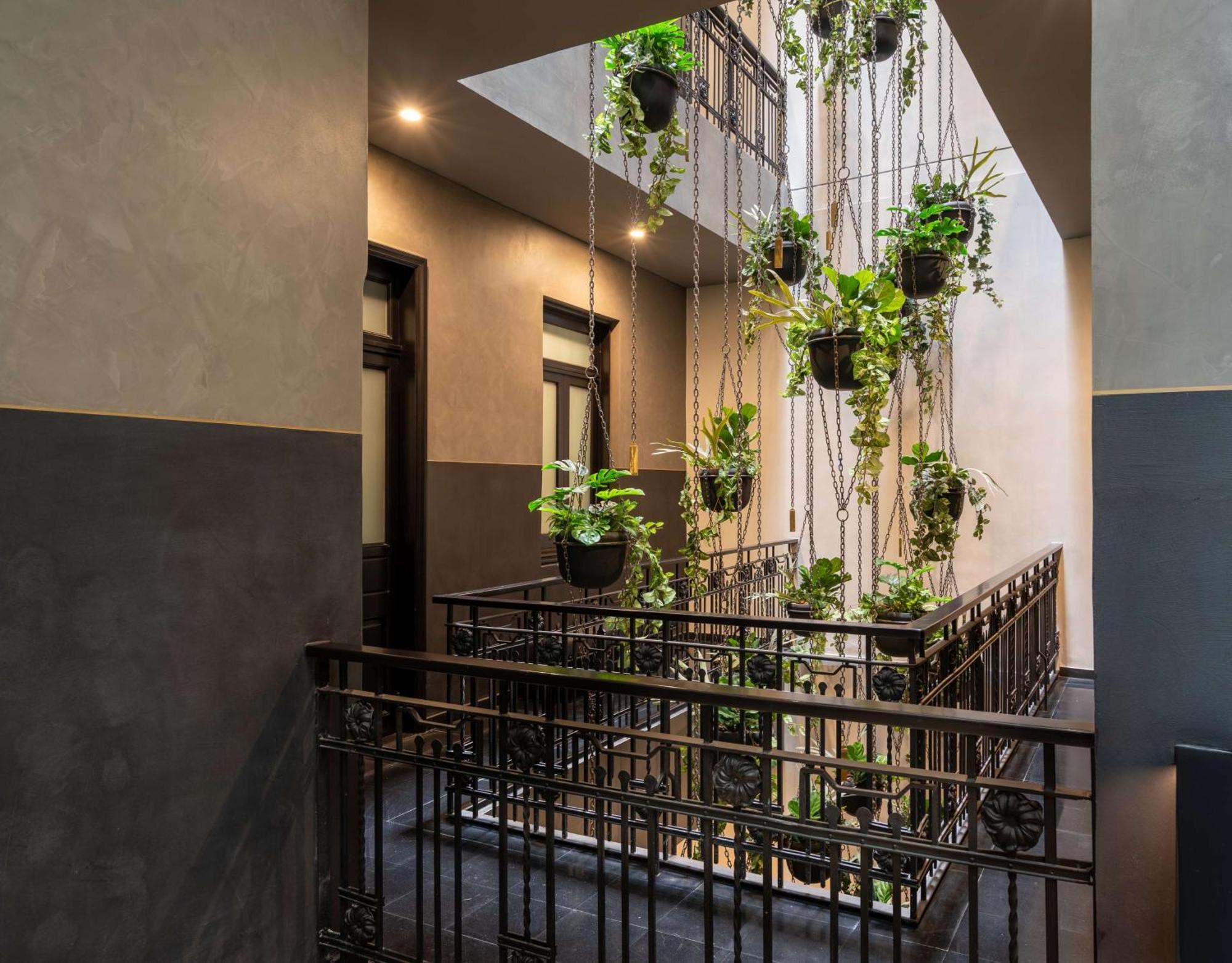 Umbral, Curio Collection By Hilton Hotel Mexico City Exterior photo